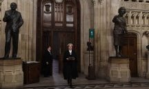 Британският парламент принуди премиера да поиска ново отлагане на Brexit
