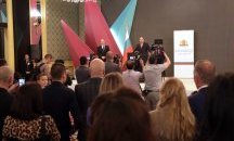 Румен Радев към българите в Катар: Нашите посланици сте всички вие