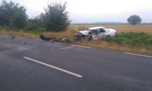 Моторист и 82-годишна жена загинаха при катастрофа на Подбалканския път