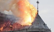 Съдят общината в Париж за замърсяване с олово след пожара в Нотр Дам