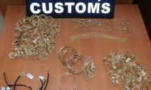 Откриха контрабандни агропрепарати и златни накити в два камиона