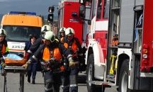 Кола се обърна по таван в Русе, шофьорът е в болница