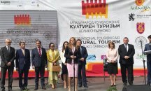 Ангелкова: Приходите от чужди туристи бележат ръст през последните месеци