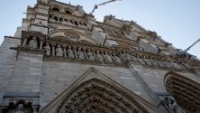 Реставрацията на катедралата Нотердам в Париж, Франция започна. Припомняме на 15 април избухна пожар в катедралата, който повреди голяма част от сградата.
