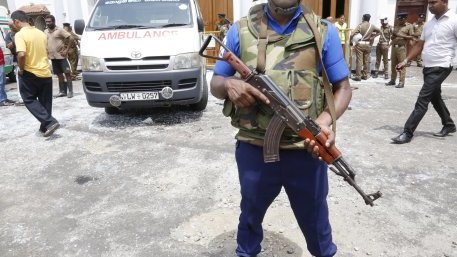 Тероризъм на Великденска литургия: Поне 40 са убити