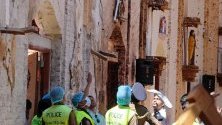 Посолството ни в Делхи е установило връзка с 12 българи в Шри Ланка