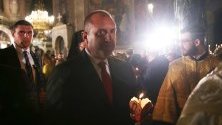 Президента на България, Румен Радев по време на настъпването на нахй-голямия христянски празник Възкресение Христово.