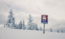 Лавина в швейцарските Алпи уби четирима планинари