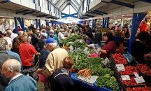 Финансист: Не харчете повече от 10% от месечния си доход за пътуване по празници