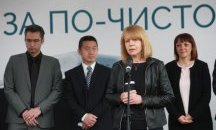 Фандъкова ще проверява цените за пейките и кошчетата в центъра на София