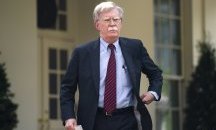 Джон Болтън пристигна в Украйна по повод предстоящите преговори за мир