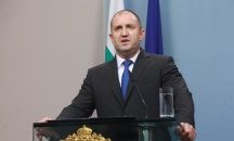 Румен Радев: Интересува ме как ще се осъществи контрола и защитата на машинния вот