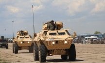Модернизират армията със 150 нови бойни машини