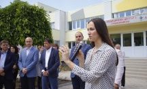 Ева Майдел в Стамболийски: С парите от Европа подобряваме качеството на живота в по-малките общини