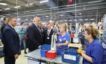 Борисов: Откривам заводи, а БСП ги мързи да ходят на работа (Обновена)