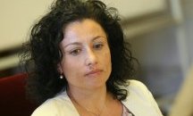 Десислава Танева: Няма нарушения в 14-те проверени къщи за гости