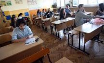 Седмокласниците не четат, по-добре се справят по математика