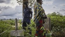 Конго е в епицентъра на кризата с Ебола с появата на множество нови случаи на заболели от заразата.