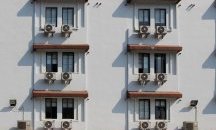 СО: Климатици ще се махат само от фасадите на сгради-паметници на културата