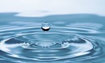 Горещата вода има различен звук от студената