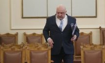 Кралев назначи цялостна проверка на Българската федерация по бадминтон