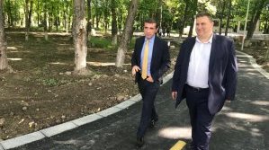 Емил Радев в Девня: Европейското финансиране дава нов облик на училища и детски градини