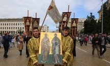 Започна тържественото шествие за 24 май в София