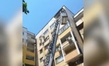 Пожарникари спасиха жена, изпаднала в хипертонична криза в дома си