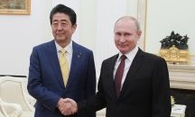Владимир Путин и Шиндзо Абе се срещат в края на юни