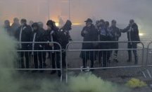 Протестиращи нападнаха сградата на парламента в Грузия
