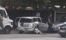 Автобус помете пет коли на кръстовище в София