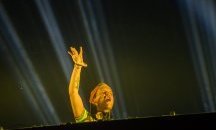 Излиза посмъртен албум на диджей Авичи