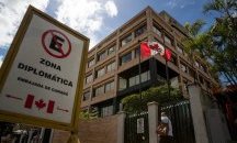 Венецуела затваря консулствата си в Канада