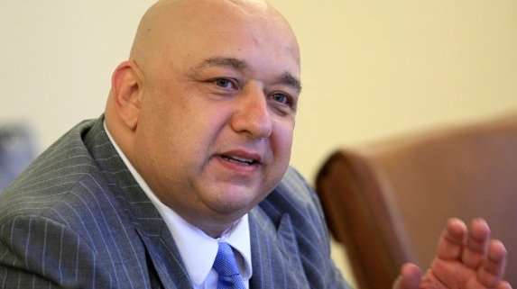 Кралев награди медалистите от Европейското първенство по борба в Рим