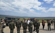 Премиерът Бойко Борисов наблюдава военни демонстрации на полигона "Ново село"