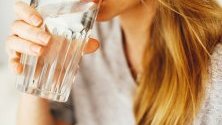 Флуорирането на питейната вода крие опасности
