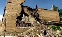 Древна кула се срина в средновековния афганистански град Газни