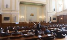 Депутатите забраниха шума на открито от 14.00 до 16.00 ч. и от 23.00 ч. до 8.00 ч.