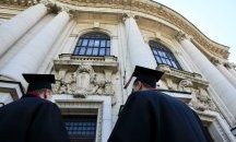 Удължаване на летния семестър с 30 дни искат студентите