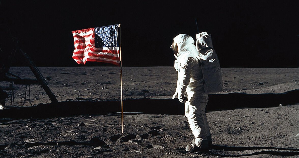 Отбелязваме 50 години от кацането на "Аполо 11" и на първия човек на Луната