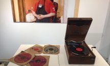 Трети SOFIA VINYL FEST събра 20 търговци на грамофонни плочи