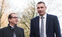 Владимир Кличко и семейството му едва не загинаха в пожар на яхта край Майорка