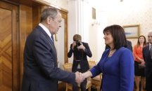 Караянчева: Су-25 ще бъдат ремонтирани в България, каним руски специалисти да се включат