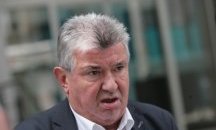 Бизнесът все още иска оставката на Петър Илиев като директор на НЕК