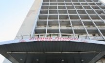 Четиригодишно дете оцеля след падане от 13-ия етаж в София