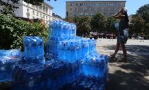Столична община организира раздаване на минерална вода
