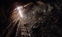 Миньори загинаха сред срутване на мина в Полша