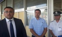 Младен Маринов инспектира работата на служителите на ГКПП-Кулата