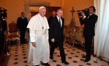 Владимир Путин закъсня за срещата с папа Франциск с 50 минути