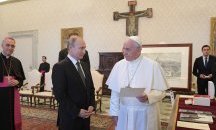 Владимир Путин и папа Франциск обсъдиха ситуацията в Сирия, Украйна и Венецуела